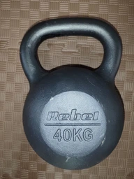Гиря Rebel Active RBA-2323-40 40 кг (5901890111720)