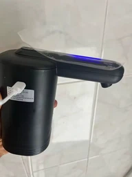 Автоматична електрична помпа для води на бутель на акумуляторі UnA портативний подвійний насос насадка для кулера бутля 19 л білий + перехідник в комплекті (52.0001) фото від покупців 4