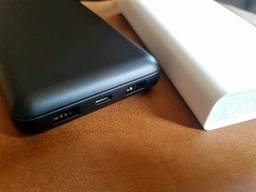 УМБ Belkin BoostCharge Power Bank 10000 mAh 15 W Grey (745883881161) фото от покупателей 7