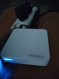 Настроенная Смарт ТВ приставка H96 Max 2/16 GB Android 14 Allwinner H313 с Bluetooth-пультом и голосовым поиском | 4K HDR медиаплеер на андроид | Smart TV Box | ТВ Бокс с WiFi 2.4 и 5ГГц + YouTube без рекламы | ТВ каналы | Фильмы и Сериалы