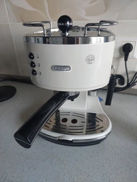 Кофеварка рожковая DELONGHI ECO 311 W