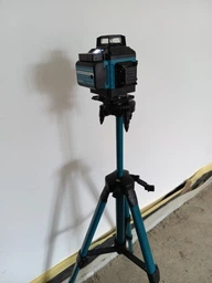 Лазерный уровень нивелир Laser Level 4D 2 аккумулятора 16 линий зеленый луч со штативом в кейсе синий фото от покупателей 3