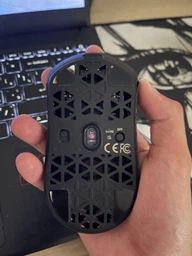 Бездротова ігрова мишка ATTACK SHARK R5 Ultra BLACK Карбонова, ультралегка (2.4G, Bluetooth), PAW3950MAX, 42000 DPI, 8K