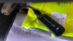 Модем 4G LTE USB OEM HotSpot мобільний wi fi роутер під сім карту будь якого оператора київстар kyivstar водафон vodafone лайф lifecell для інтернету ноутбука планшета подорожей дачі кишеньковий портативний вай фай юсб 150 мбіт wifi донгл маршрутизатор
