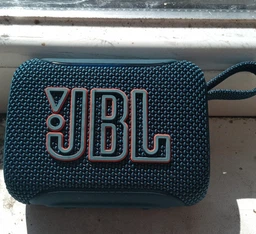 Портативна колонка JBL Go 5 4.8 W Purple (JBLGO5PUR) фото від покупців 1
