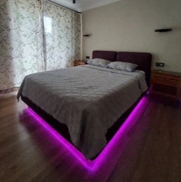 Умная светодиодная led лента rgb smd 5050 usb с bluetooth приложением разноцветная влагостойкая IP65 самоклеющаяся с пультом 5 метров лед диодная ргб мультиколор гирлянда блютуз от юсб powerbank повербанка для подсветки Авто ТБ ПК 5 вольт (El_App5050) фото от покупателей 2