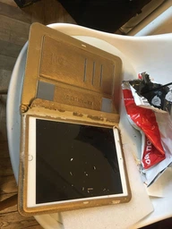 Чехол Remax для iPad Air/2017/2018 Cicada Wing Red фото от покупателей 2