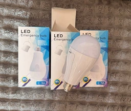 Аварийная аккумуляторная светодиодная LED лампа E27 20W 2 акамулятора 18650 фото от покупателей 3