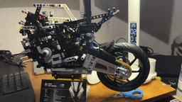 Конструктор мотоцикл BMW M 1000 RR 1:5, 1920 деталей, коллекционная техническая модель. 42130 фото от покупателей 1