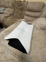 Ортопедична подушка з ефектом пам'яті для шиї та плечей 62×37-8-12 см,Memory Foam,метелик чорно-білий KT7006275 фото від покупців 5