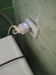 Розумна Wi-Fi-розетка Smart Tuya з таймером фото від покупців 2