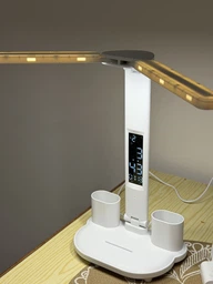 Світлодіодна настільна лампа трансформер на акумуляторі з дисплеєм 12в1 Tech Lamp - багатофункціональна з подвійним джерелом світла, календарем, термометром та тримачем для ручок, біла фото від покупців 14