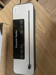 Вакууматор побутовий для продуктів їжі з дисплеєм та різаком Vacuum Sealer 120W вакууманий пакувальник автоматичний + 10 пакетів