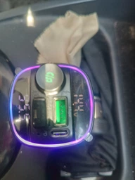 Автомобільний ФМ трансмітер FM модулятор з Bluetooth адаптер для автомобіля зі швидкою зарядкою підсвіткою мікрофоном блютуз CAR C22 PD Type-C + USB 22Вт напруга АКБ трансміттер перехідник для гучного зв'язку фото від покупців 4