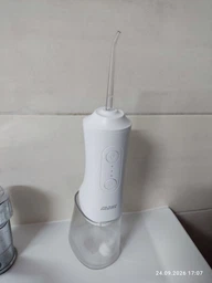 Портативний іригатор Water Flosser 300 мл акумуляторний для ротової порожнини з 3 режими роботи та 4 насадками, для очищення зубів і ясен та догляду за брекетами, MD-6690-White