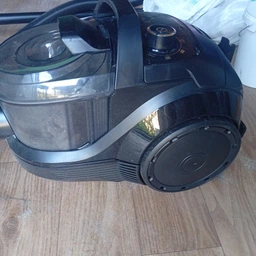 Пилосос без мішка BOSCH BGS05A220