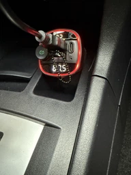 Автомобильный ФМ трансмиттер FM модулятор с Bluetooth адаптер для автомобиля с быстрой зарядкой подсветкой микрофоном блютуз CAR C22 PD Type-C + USB 22Вт напряжение АКБ трансмиттер переходник для громкой связи