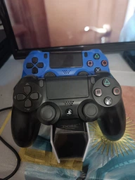 Зарядная док станция для геймпадов PS4 c режимом Зарядка для джойстиков PS4 и Док станция DualShock 4 с Зарядная станция для двух контроллеров