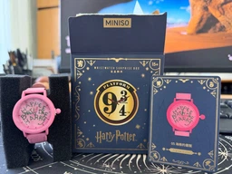 Коллекционные наручные часы Harry Potter в подарочной коробке – коллаборация с Miniso | 1 из 14 | Часы Гарри Поттер на подарок Blind Box фото от покупателей 1