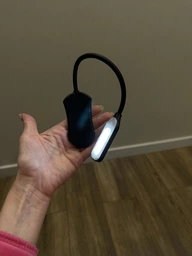 Лампа для читання книг Акумуляторна з підзарядкою 7 LED світлодіодів 3 рівня світіння 3000-6000К Гнучка Clip ніжка прищіпка на акумуляторі прищіпці A01 Black