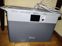 Зарядна станція DEYE SUN-BK250 2500W 2.56kWh LiFePO4 51.2V 4 MPPT 220/230V Однофазна (SUN-BK250-2.56KWH-EU-AM4-18L)