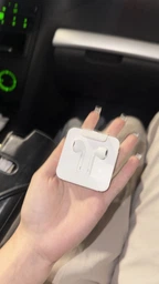 Наушники для Apple iPhone EarPods with Mic Lightning (MWTY3ZM/A)