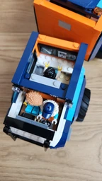 Конструктор LEGO City Лабораторный грузовик арктический исследователь 1064 элемента (60471) фото от покупателей 2