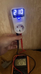 Реле напряжения для холодильника 16A 230V — розетка защиты от перепадов напряжения, стабилизатор напряжения с цифровым дисплеем, автоматическое восстановление, EU вилка белый 2100116 фото от покупателей 3