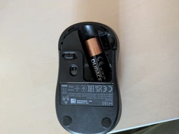 Миша Logitech M185 Wireless Red (910-002237)