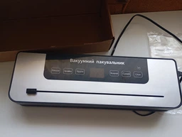 Вакуумний пакувальник побутовий вакууматор Deluxe Food Model: vs0150 українська версія для їжі так продуктів 120 Вт з дисплеєм та різаком + шланг для вакуумування фото від покупців 11
