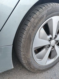 Шина Triangle EffeXSport TH202 215/55 R17 98Y XL FR