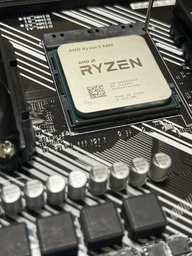 Процесор AMD Ryzen 5 5600 3.5GHz/32MB sAM4 BOX (100-100000927BOX)