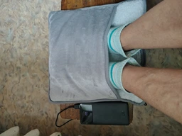 Електрогрілка для ніг та тіла від USB 29х29 см, Килимок з підігрівом від павербанку 5В, м’яка фланелева електрична грілка Серый (GG101FF)