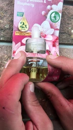 Air Wick Essential Oils сменный блок цвет черешни и малина 19 мл фото от покупателей 1