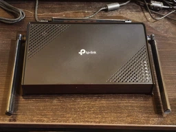 Маршрутизатор TP-Link Archer BE220 (BE3600, 4xGE LAN, 1xGE WAN, MESH) фото от покупателей 5