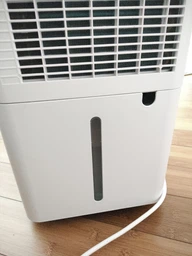 Осушувач повітря EvoAir ComfoDry 20, до 50 м², 20 л/добу, резервуар 3,8 л, датчик вологості, сушіння білизни, нічний режим, білий фото від покупців 3