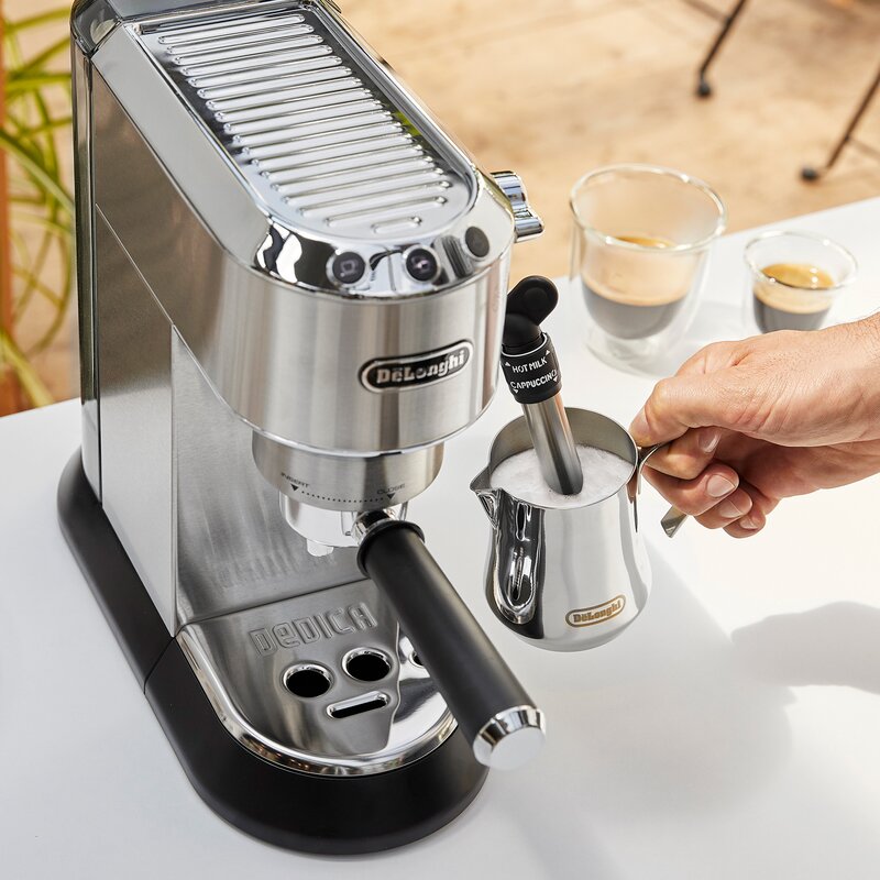 De'Longhi Dedica EC685