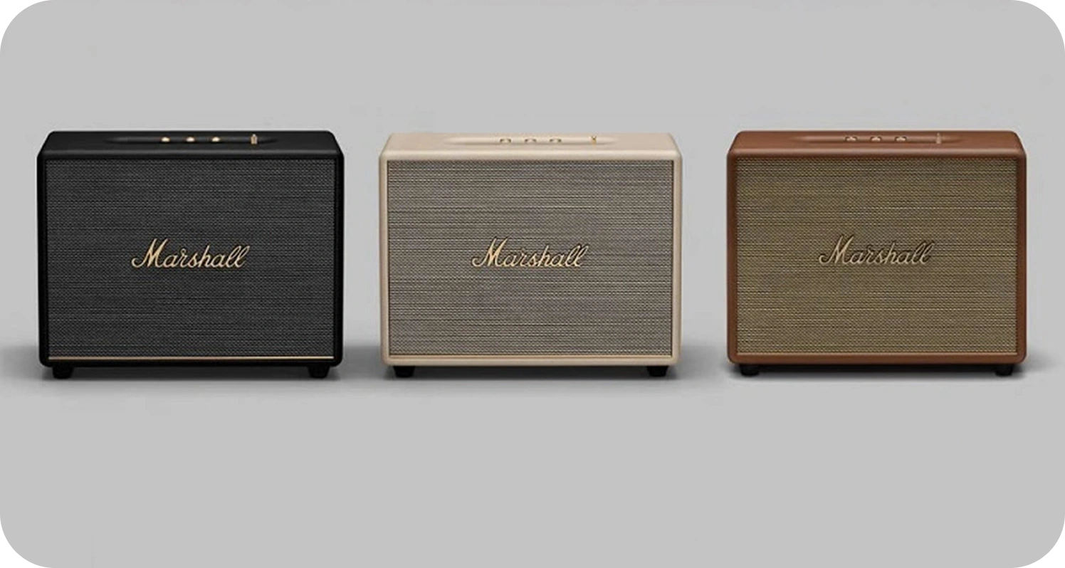 Три варіанти кольорів акустики Marshall Woburn III: Black, Cream та Brown