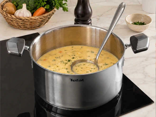 Суп в кастрюле Tefal на индукционной плите