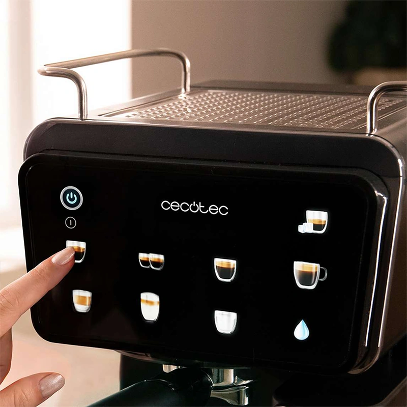 Кольоровий сенсорний екран кавомашини CECOTEC
