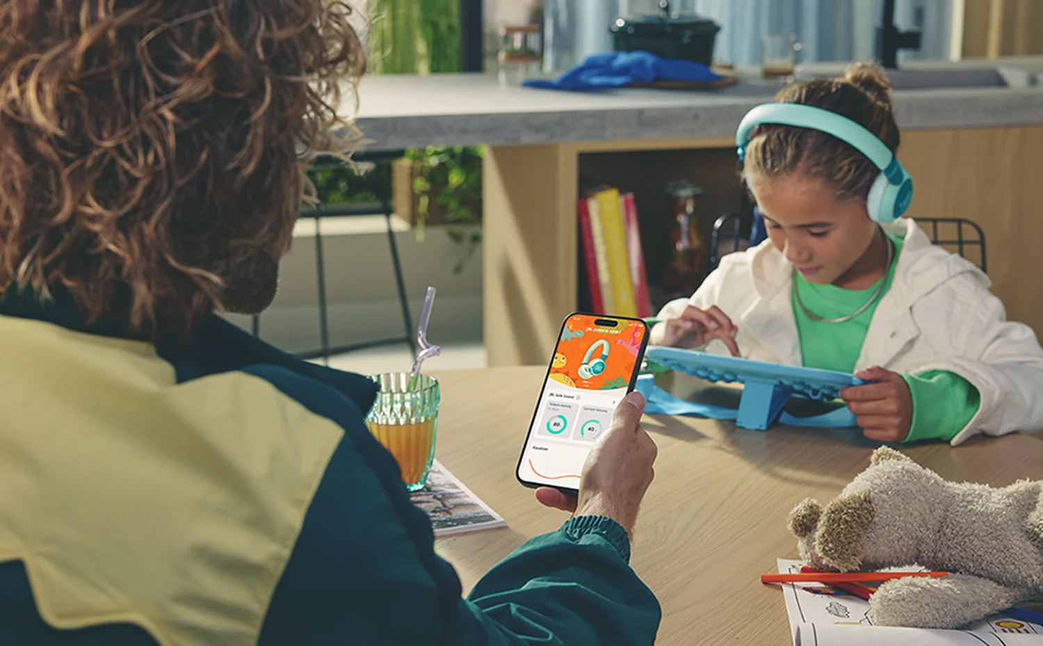 Родительский контроль в JBL Junior 320BT