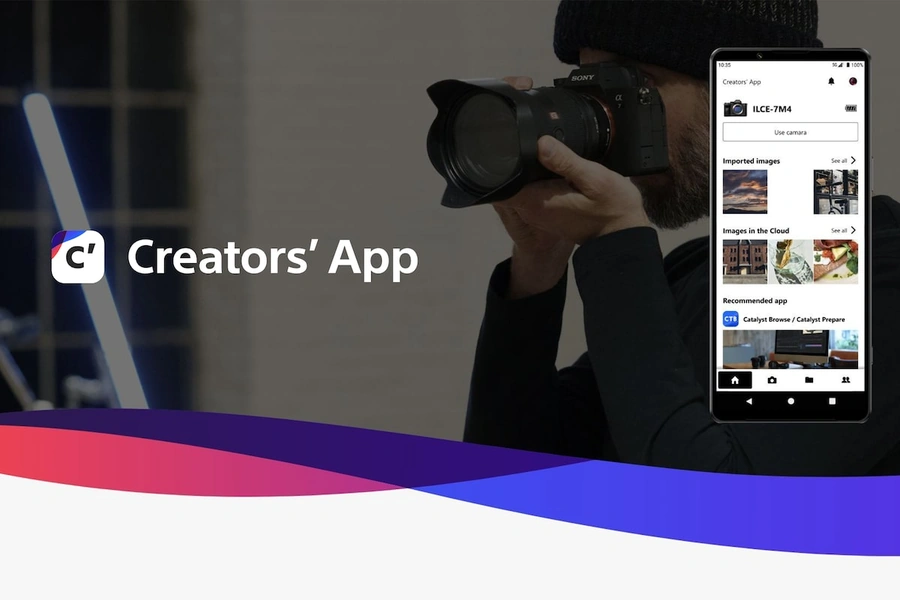 Додаток Creators' App із зображенням використання на фоні; показано смартфон для демонстрації сумісності