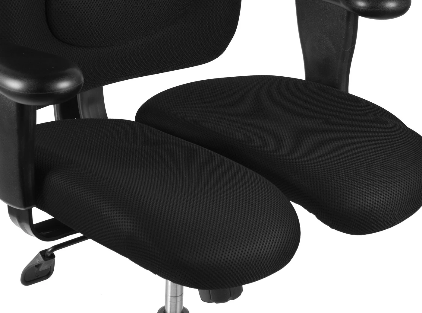Двухсекционное сиденье BiSeat кресла BHD-06 вблизи