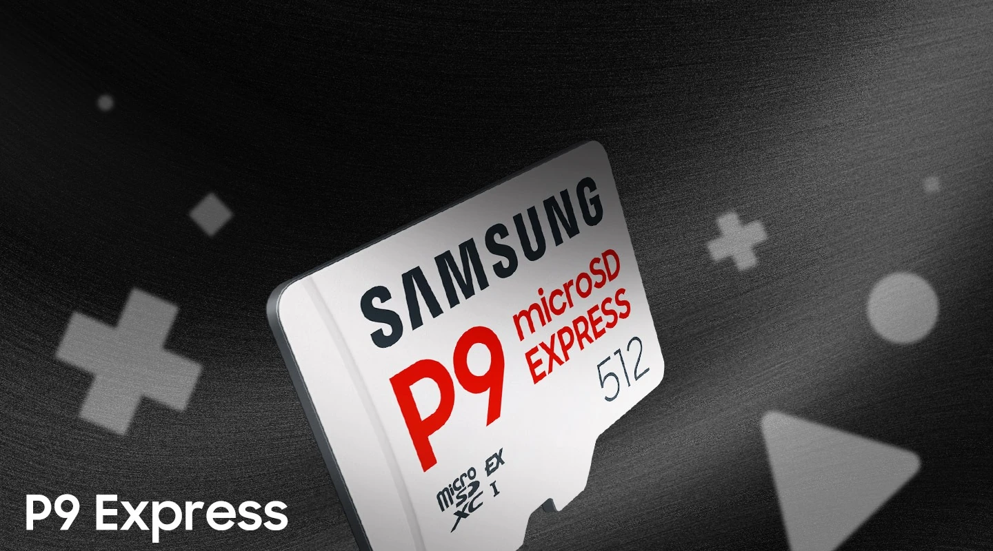 Карта памяти microSD Express P9 Express словно парит над чёрным фоном, повёрнутая к зрителю; позади — чёрно-белые иконки игровых кнопок