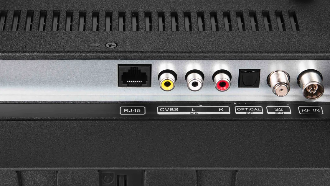 Задняя панель телевизора 2E 32A07KF с гнёздами антенны, LAN и S/PDIF