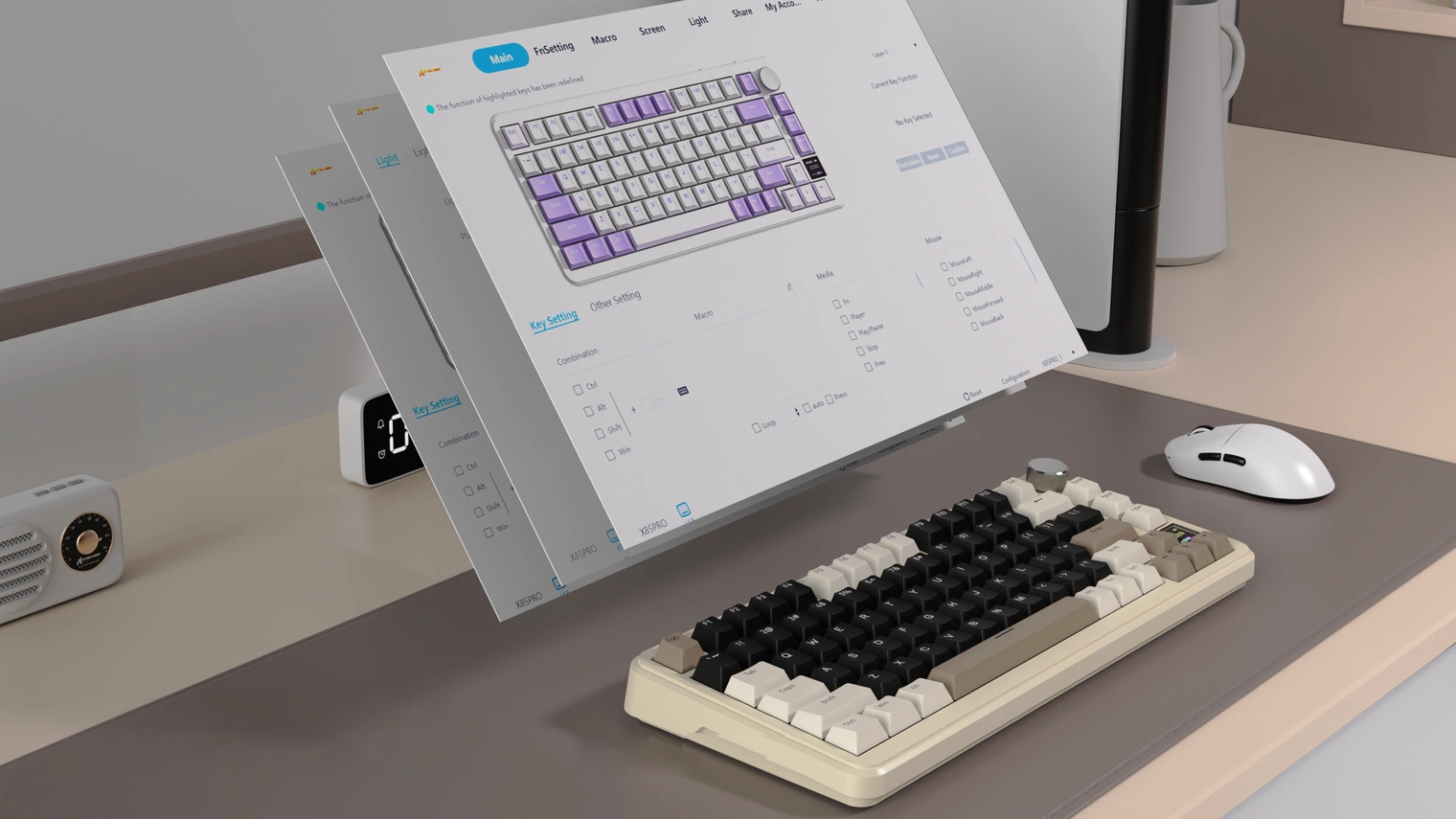 Программное обеспечение X85 PRO на мониторе рядом с клавиатурой