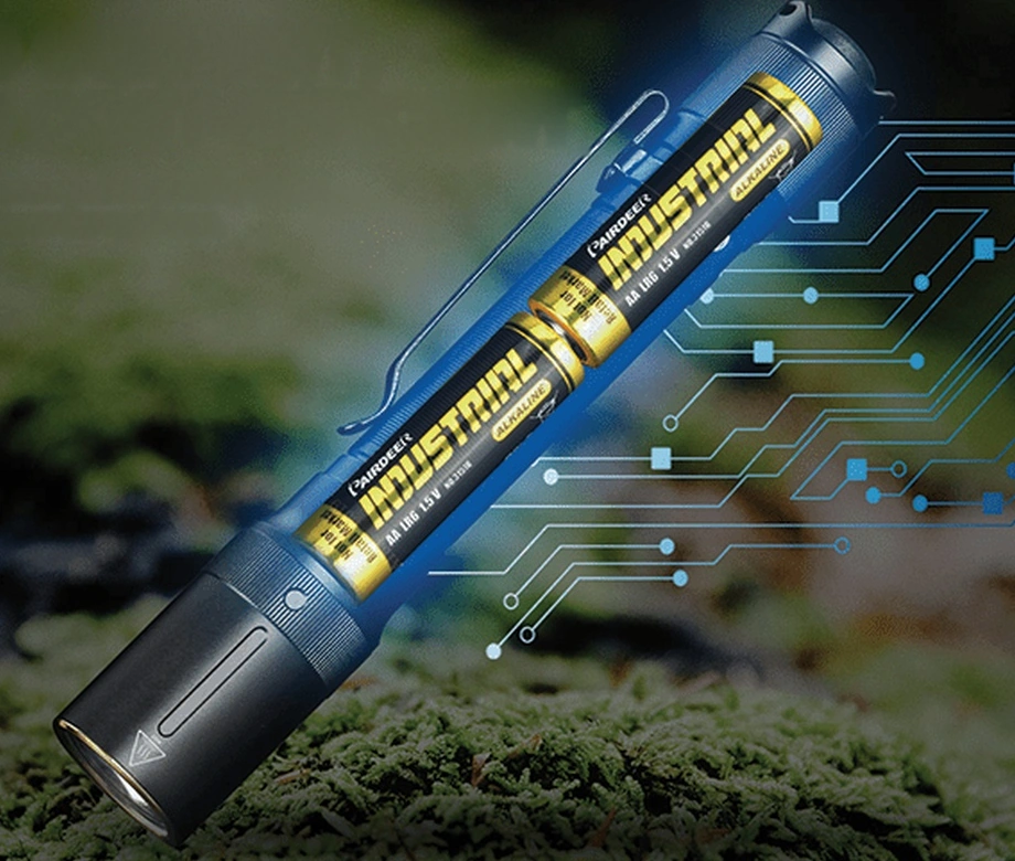 Fenix E20 V2.0: батарейки не розряджаються в режимі очікування