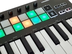MIDI-клавиатура Novation Launchkey Mini MK3 – фото, отзывы