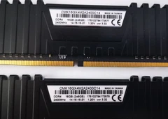 Комплект оперативной памяти Corsair Vengeance LPX DDR4 16Gb (2*8Gb