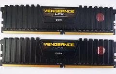 Комплект оперативной памяти Corsair Vengeance LPX DDR4 16Gb (2*8Gb Комплект оперативной памяти Corsair Vengeance LPX DDR4 16Gb (2*8Gb